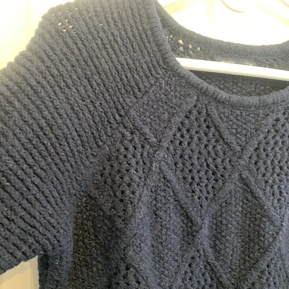 American Eagle sweater - Picture 4 of 12